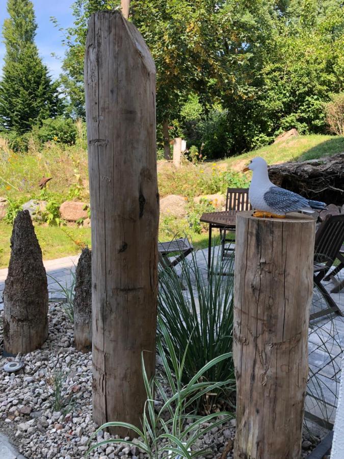 Strandgut Und Feuerstein Gustow  Exteriör bild